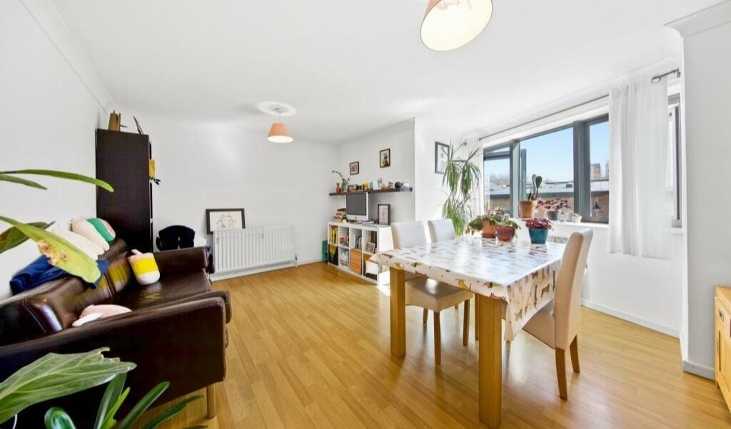 Room to rent in Monteagle Way, Hackney - DOUBLE ROOM HACKNEY - RECTORY ROAD £1075 pcm + bills. - Image 3