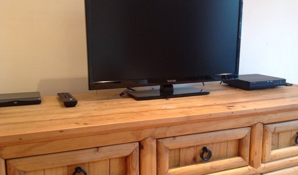 Room to rent in Whippendell Road, Holywell - Luxurious 2 Bed Apartment - Image 7