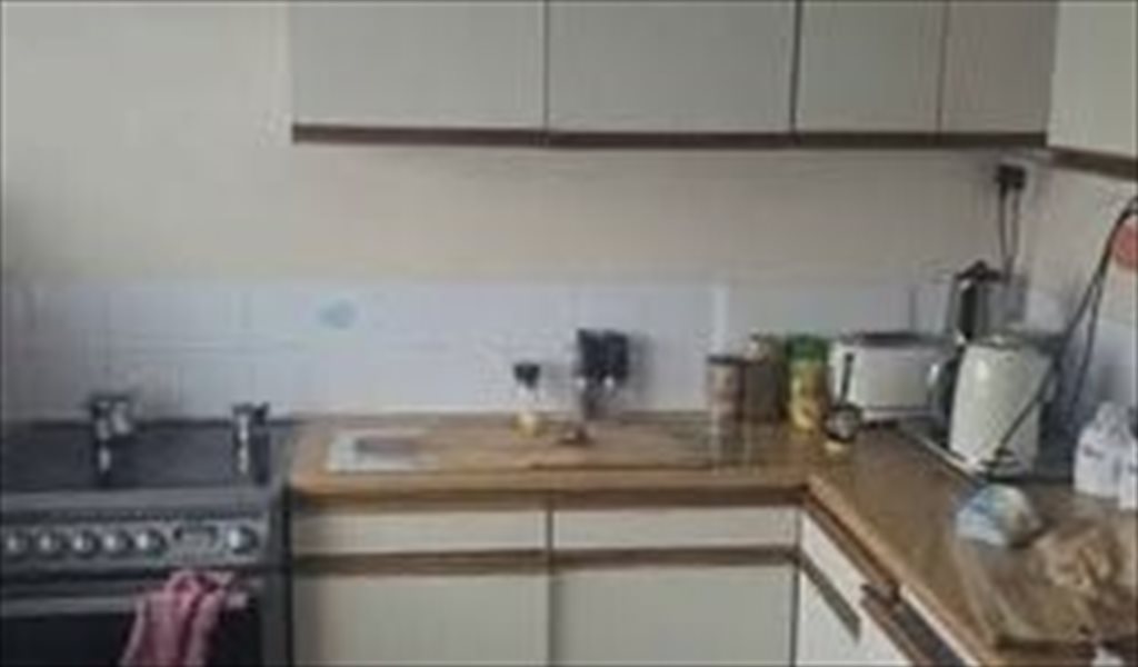 Room to rent in Watling Street, Aldenham - DOUBLE furnished room - Image 3