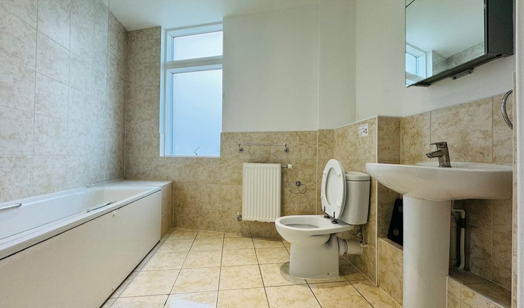 Room to rent in Blashill Court, Tower Hamlets -  Zero Deposit ╹Panoramic View ╹E14 ⚫ - Image 7