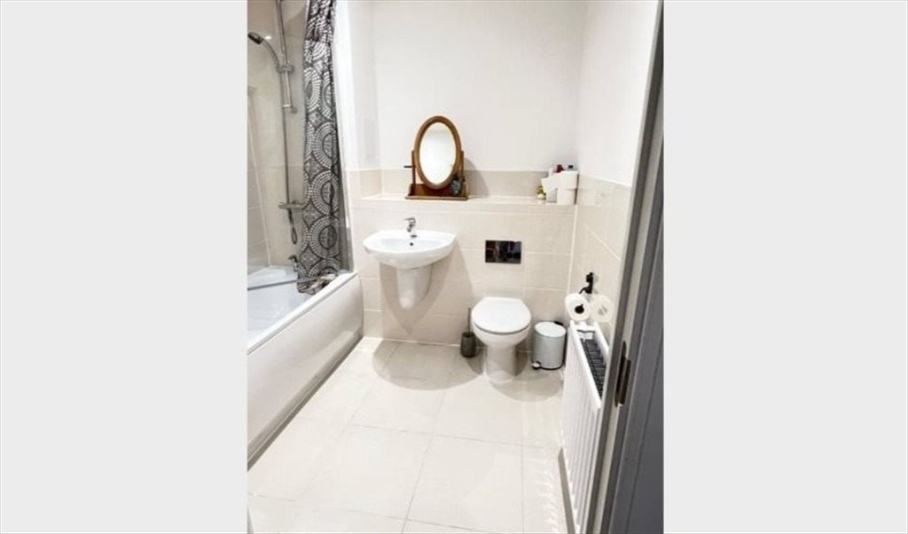 Room to rent in Breacher House, Barking and Dagenham - ROOM IN SHARED NEWBUILT FLAT- IG11 - Image 2