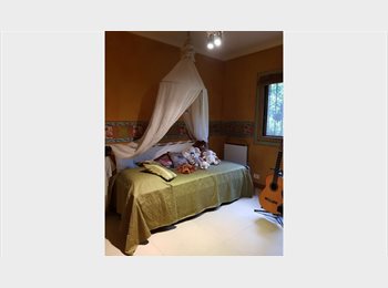 Roomgo AR - Habitaciones individuales en casa de familia con gran jardin, Tigre - AR$ 400.000 pm