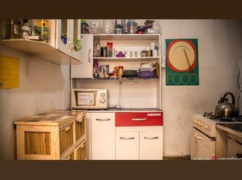 Roomgo AR - Compartida doble para Mujer, Córdoba - AR$ 223.500 pm