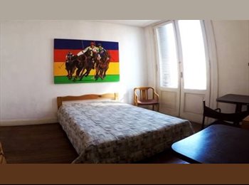 Roomgo AR - Habitaciones extra grandes y luminosas con balcon para estudiantes!!, Buenos Aires - AR$ 380.000 pm