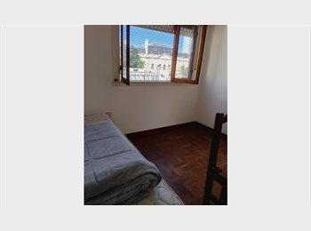 Roomgo AR - Habitación individual, La Plata - AR$ 200.000 pm