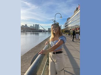 Roomgo AR - Andrea - 20 - Buenos Aires