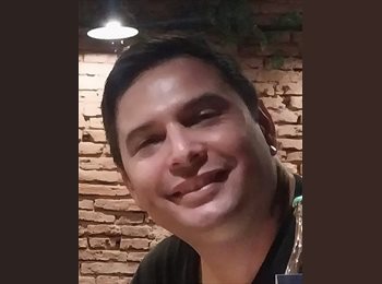 Roomgo AR - Federico - 39 - Buenos Aires