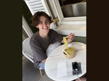 Roomgo AU - James - 18 - Sydney