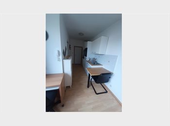 Appartager BE - Studio étudiant Montignies-Sur-Sambre, lumineux et sympa. Proche des écoles et des transports., Charleroi - 410 € pm