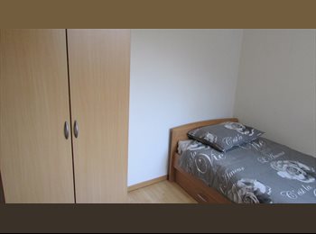 Appartager BE - Studio meublé pour étudiant à 500 mètres de Condorcet, Charleroi - 395 € pm