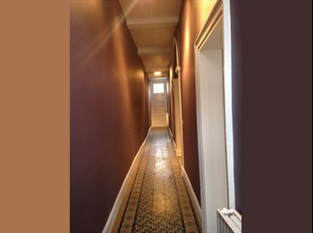 Appartager BE - Loue chambre en colocation, Tournai - 550 € pm