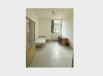 Appartager BE - Kot lumineux meublé, jardin, parking gratuit, TV,.., Colfontaine - 249 € pm
