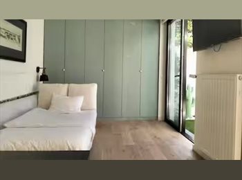 Appartager BE - Chambre verte et patio, Uccle-Ukkel - 850 € pm