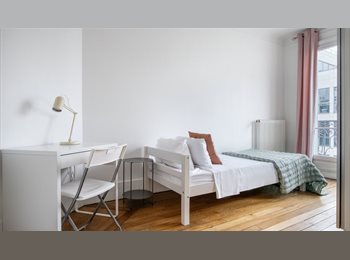 Appartager BE - Charmante chambre lumineuse 16 m² en colocation moderne – Ixelles (Rue des Hellènes, Flagey), Ixelles-Elsene - 1.080 € pm
