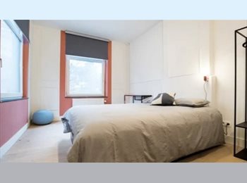 Appartager BE - GRANDES CHAMBRES RÉNOVÉES A LOUER CHARLEROI, Charleroi - 690 € pm