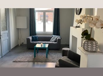 Appartager BE - chambre étudiante proche plaine de Nimy, Mons - 460 € pm