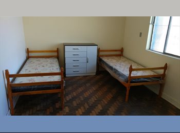 Roomgo BR - Casa Vagas Pensão Republica Feminina só Mulher Casa pensãoBatata, São Caetano do Sul - R$ 370 Por mês