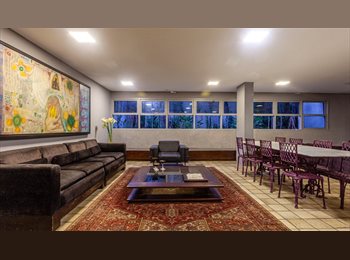 Roomgo BR - Quarto Privativo - Cult Student Housing, Recife - R$ 1.600 Por mês