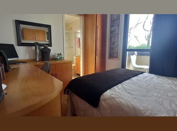 Roomgo BR - Suíte vila Olimpia/ Moema, Moema - R$ 2.500 Por mês