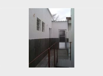 Roomgo BR - Suites Congonhas, Campo Belo - R$ 550 Por mês