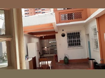 Roomgo BR - Coliving em SP. Metrô Barra Funda/ Trem da Lapa .Mobiliados com tudo incluso. Masculino Perdizes e L, Perdizes - R$ 500 Por mês