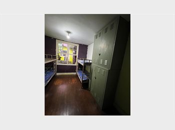 Roomgo BR - Waka Pensão Masculina Metrô Belém, Tatuapé - R$ 500 Por mês