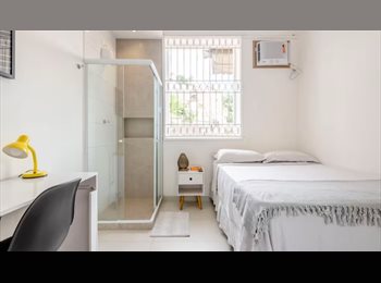 Roomgo BR - Quarto privativo mobiliado, Lapa - R$ 1.200 Por mês
