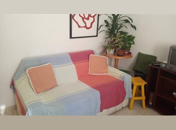 Roomgo BR - Dormitório INDIVIDUAL Prox Hosp CLÍNICAS- SP, Pinheiros - R$ 950 Por mês