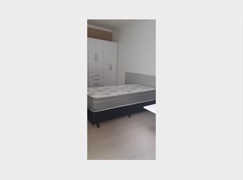 Roomgo BR - quarto mobiliado, Mogi das Cruzes - R$ 1.350 Por mês