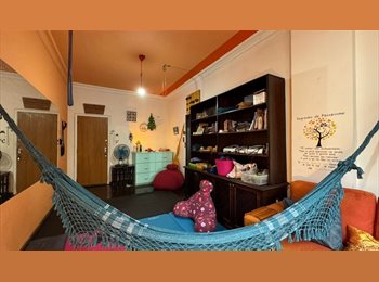 Roomgo BR - Quarto no Bairro Peixoto em copacabana, Copacabana - R$ 2.000 Por mês