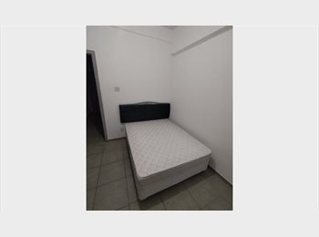 Roomgo BR - Quarto individual feminino centro 650,00, Belo Horizonte - R$ 650 Por mês