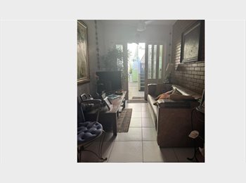 Roomgo BR - Quarto casal, Campo Belo - R$ 2.500 Por mês