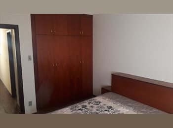 Roomgo BR - Alugo quartos no centro, Belo Horizonte - R$ 1.200 Por mês
