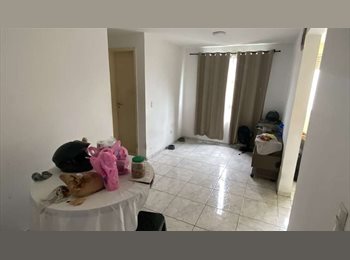 Roomgo BR - Quarto em apartamento, Curitiba - R$ 850 Por mês