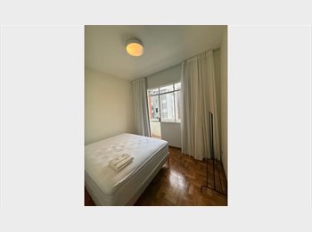 Roomgo BR - Quarto não compartilhado perto da Fumec, Belo Horizonte - R$ 1.850 Por mês