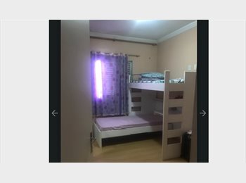 Roomgo BR - Divido apt quarto individual centro Barueri, Carapicuíba - R$ 1.200 Por mês