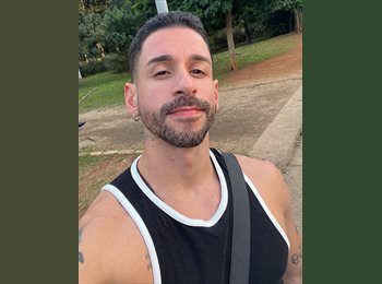 Roomgo BR - Dennis - 33 - Maracanã