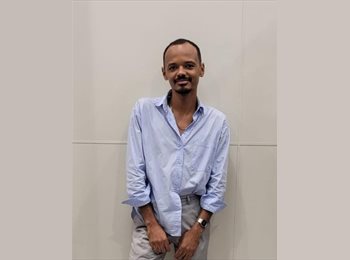 Roomgo BR - Fernando  - 35 - Santa Cecilia