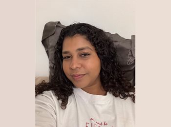 Roomgo BR - Adrielle Alves  - 29 - Liberdade