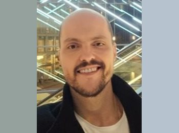 Roomgo BR - Denis - 42 - Jacareí