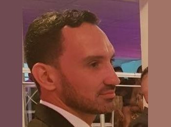 Roomgo BR - Alex - 44 - Liberdade