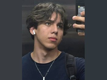 Roomgo BR - Eduardo  - 20 - Curitiba