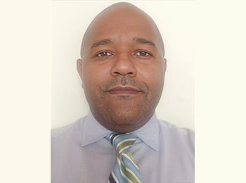 Roomgo BR - Oliver Velasquez - 51 - Guarulhos