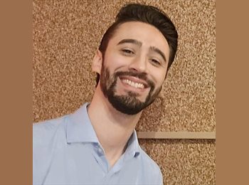 Roomgo BR - Lucian - 33 - Porto Alegre