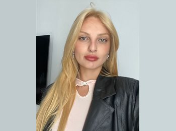 Roomgo BR - Giovana - 26 - Maracanã