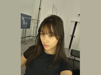 Roomgo BR - Cindy - 21 - Recreio dos Bandeirantes