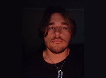 Roomgo BR - Iury Bucgs - 19 - Florianópolis