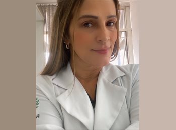 Roomgo BR - Simone - 42 - São Vicente