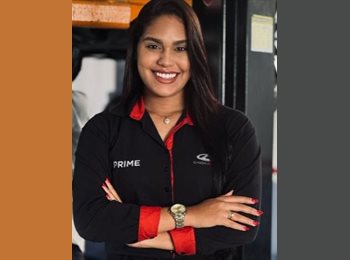 Roomgo BR - Ana Julia  - 22 - Vila Velha