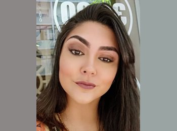 Roomgo BR - Larissa - 38 - Conselheiro Lafaiete